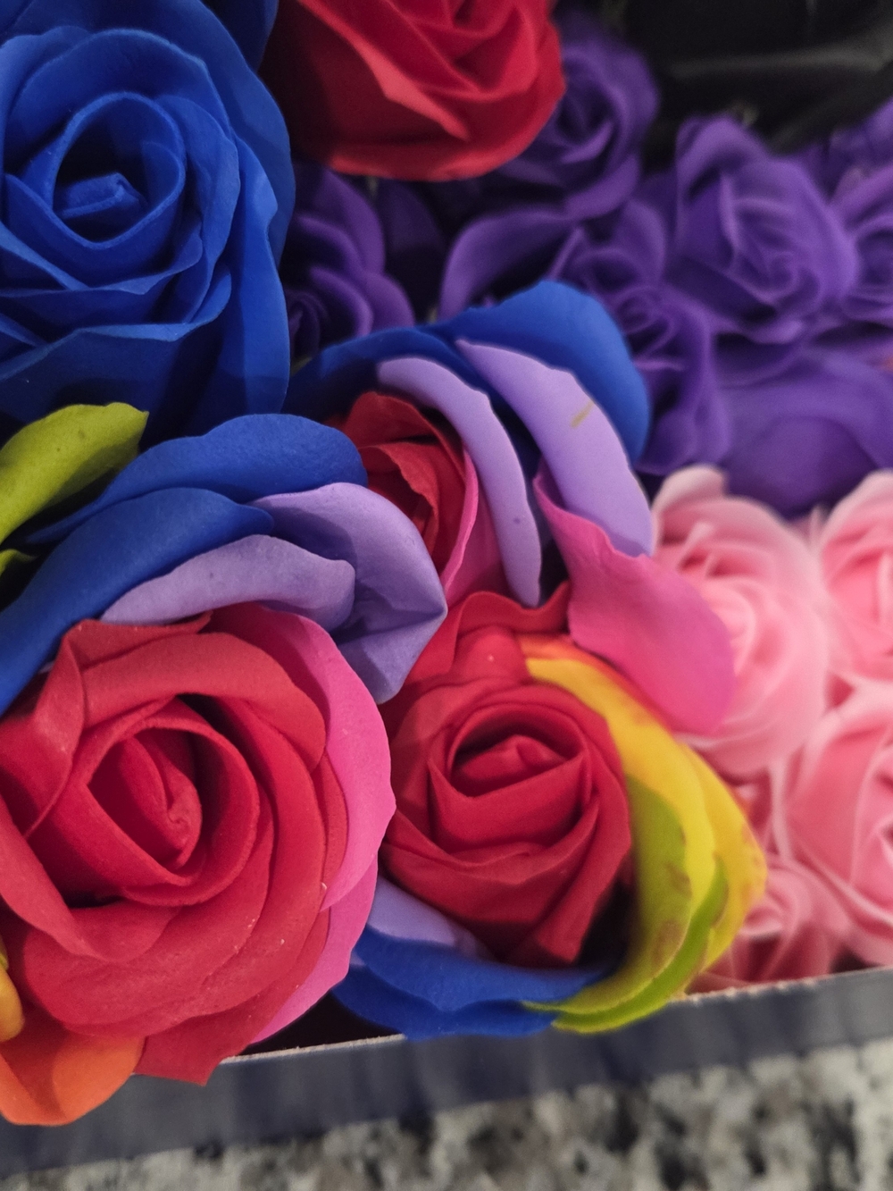 Assorted Soap Roses - Multicolor Set - Picture 5 of 10